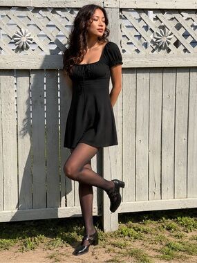 Kenneth Cole Black Leather Mary Jane Block Heel Pumps